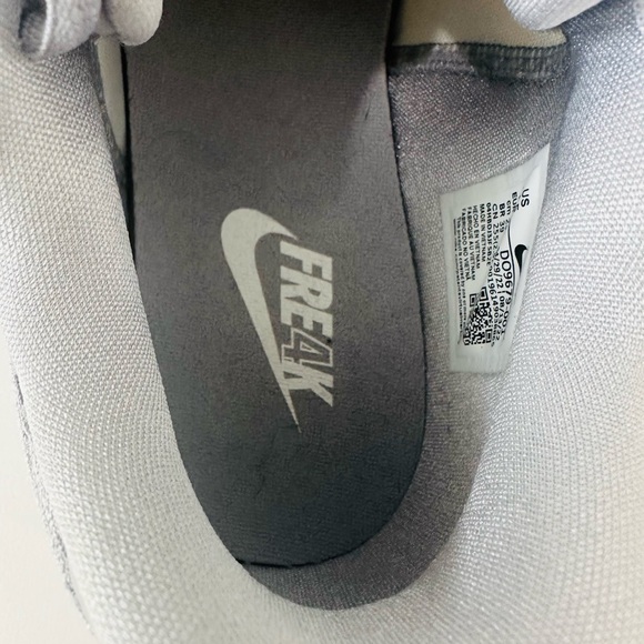 Nike Freak 4 - Picture 5 of 9